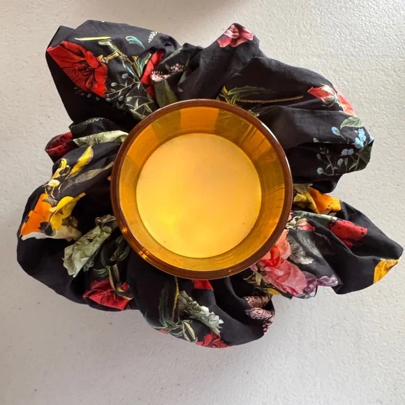 Alice and Olivia Cher Large Scrunchie - Picture 3 of 3